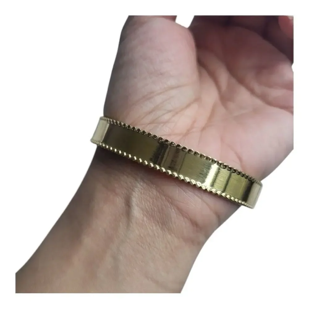 18K Gold Plated Four Leaf Bangle Bracelet